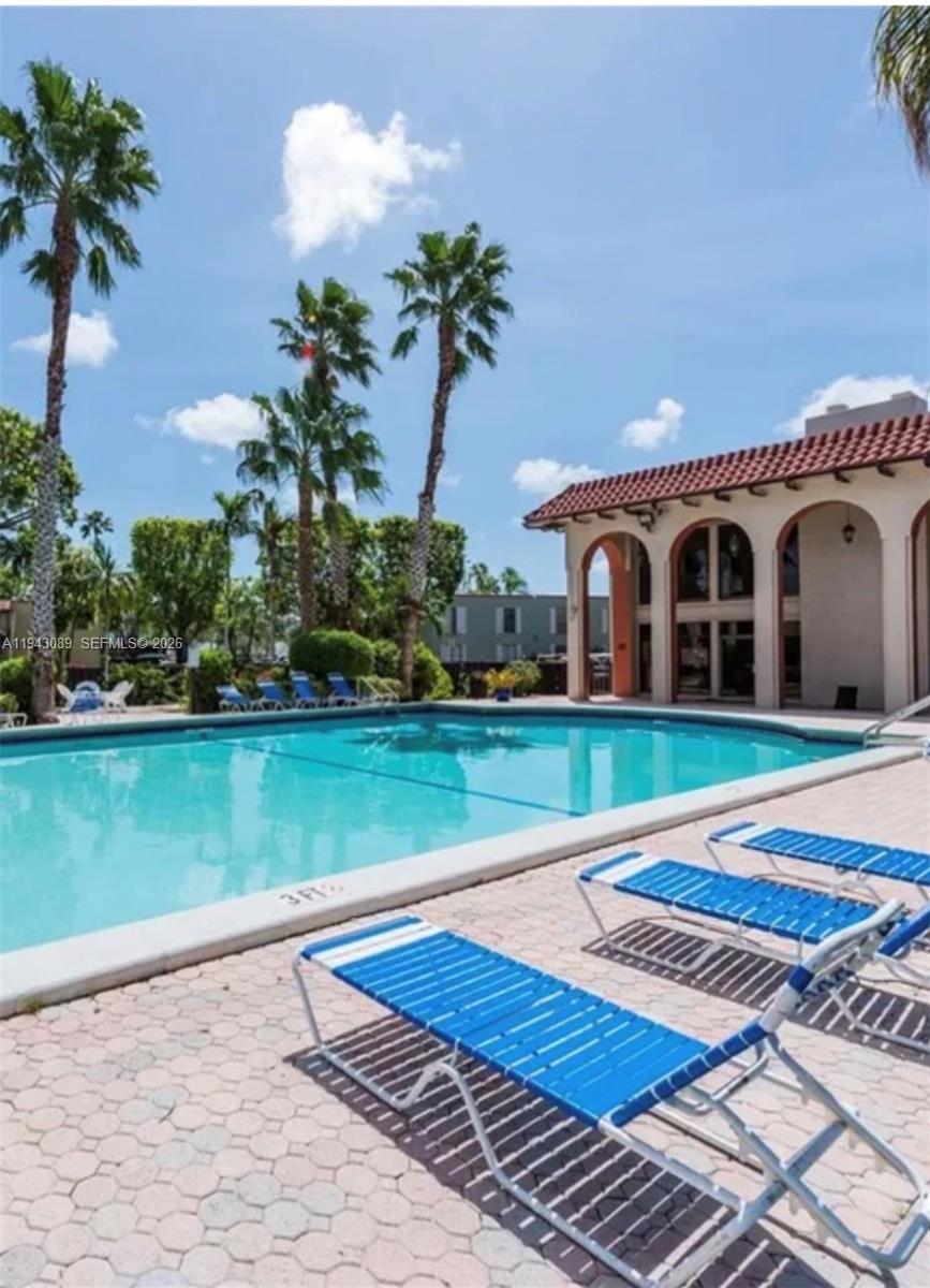 SPANISH TRACE CONDO - Residential Lease