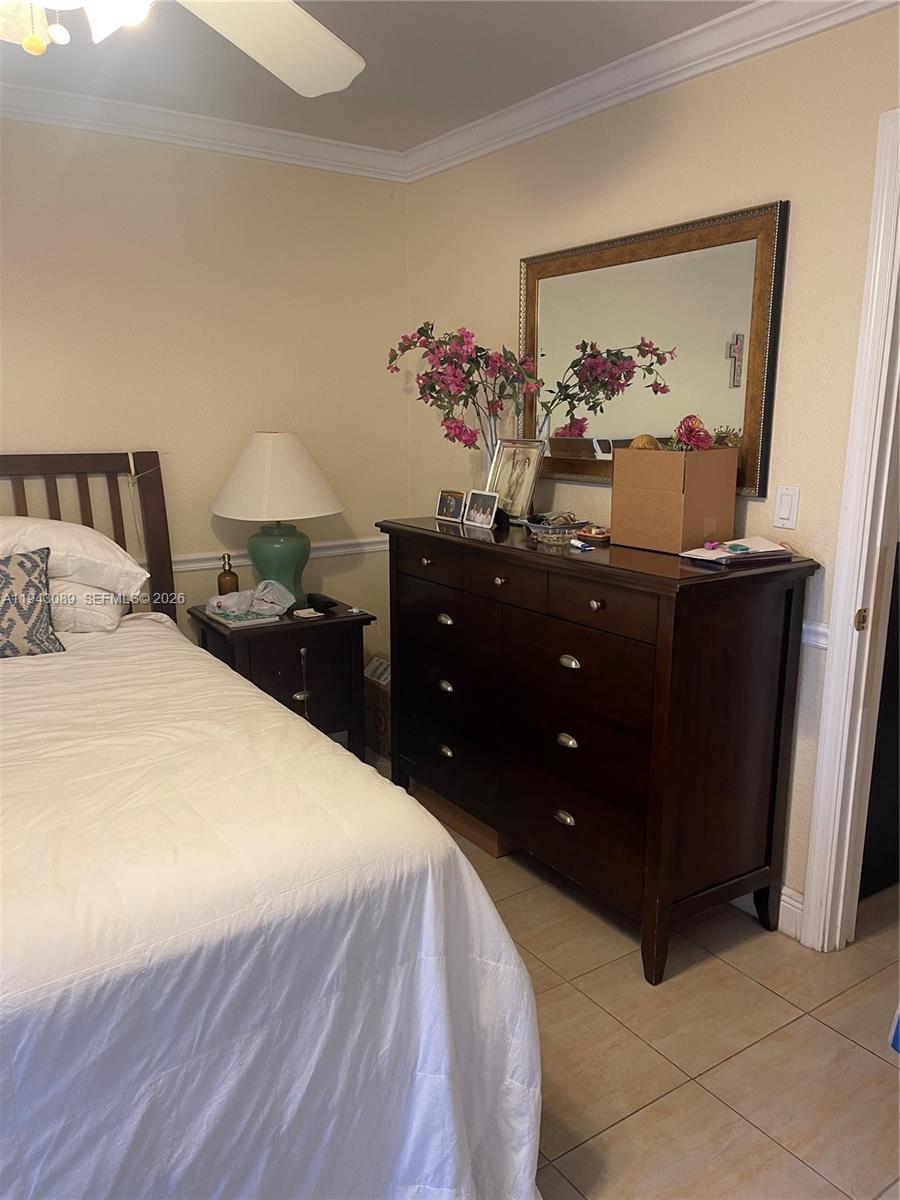 SPANISH TRACE CONDO - Residential Lease