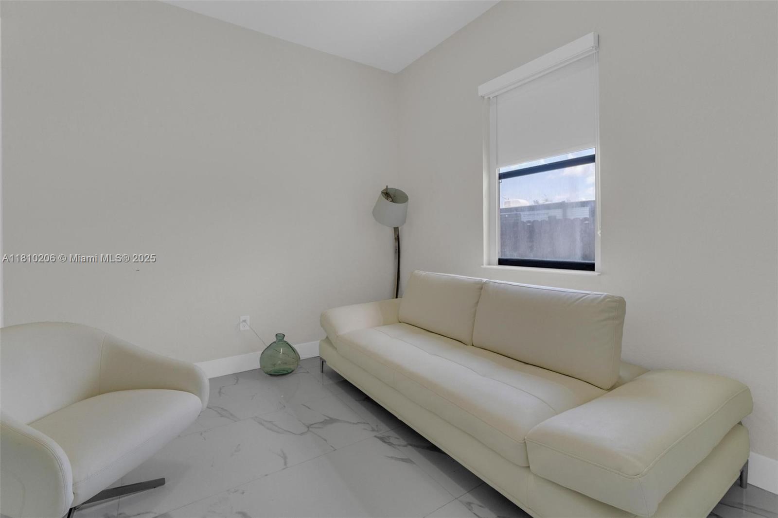 EQUESTRIAN TRAIL SUBDIVIS - Residential