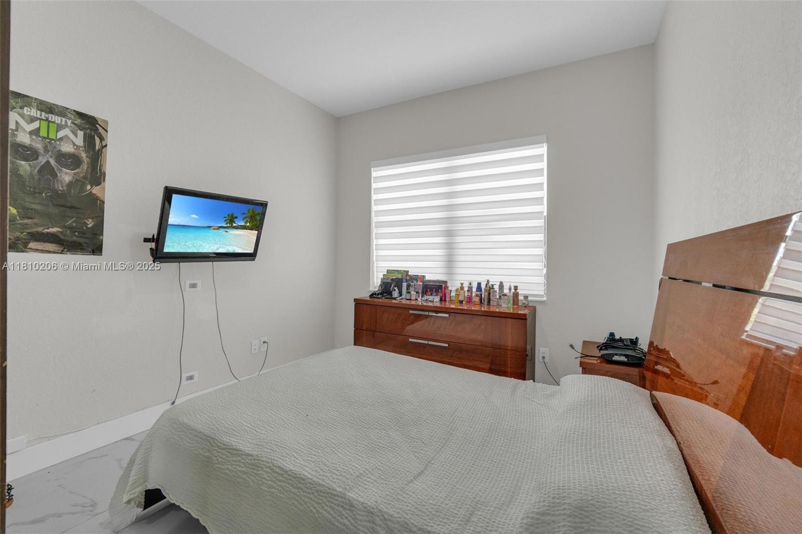EQUESTRIAN TRAIL SUBDIVIS - Residential