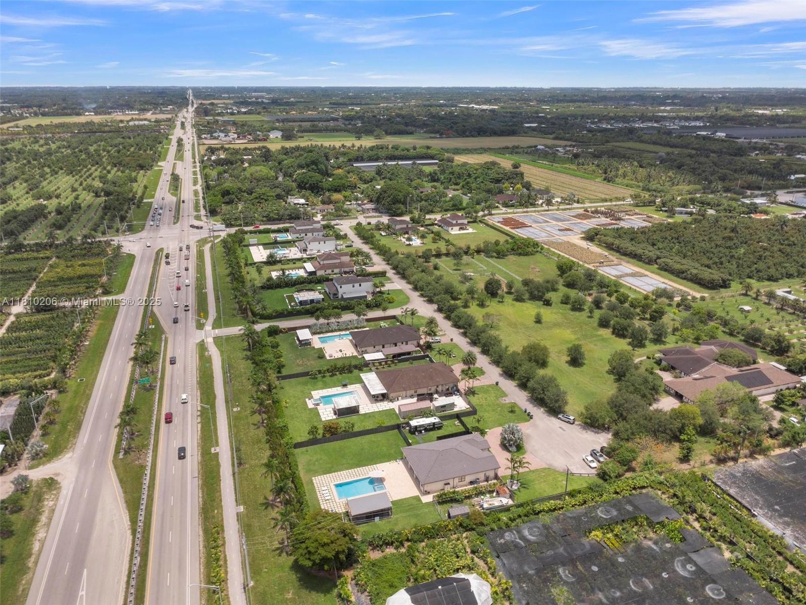 EQUESTRIAN TRAIL SUBDIVIS - Residential