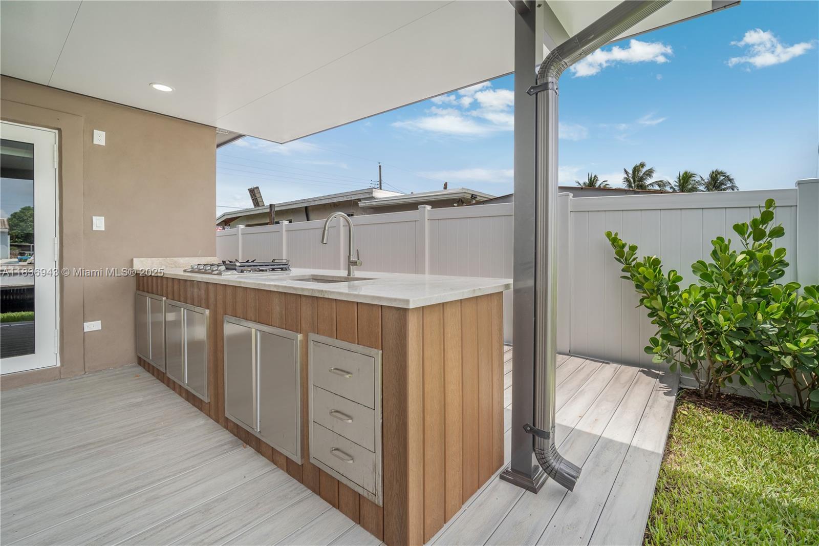 FLAMINGO PARK SEC - Residential