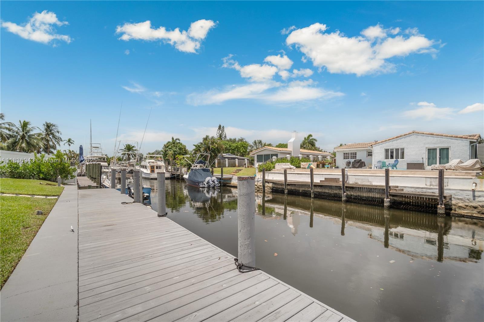 FLAMINGO PARK SEC - Residential