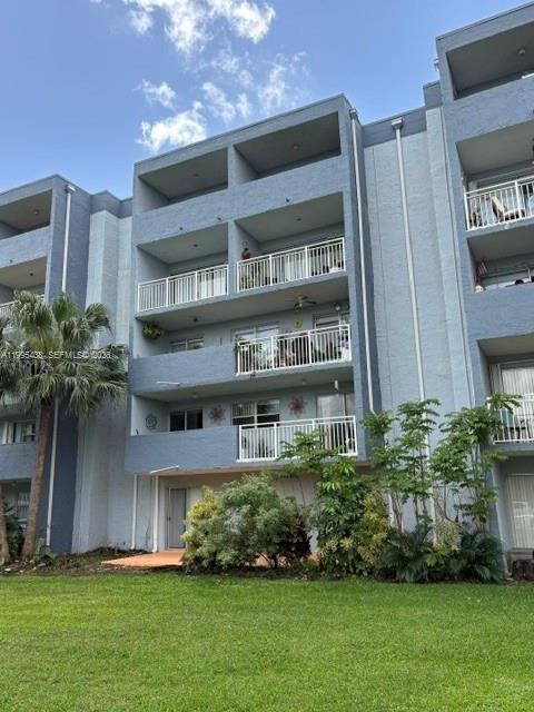 THE BEACH CLUB FONTAINEBL - Residential Lease