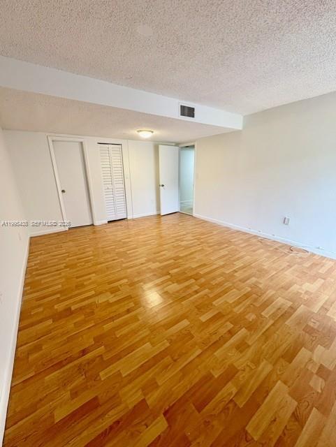 THE BEACH CLUB FONTAINEBL - Residential Lease