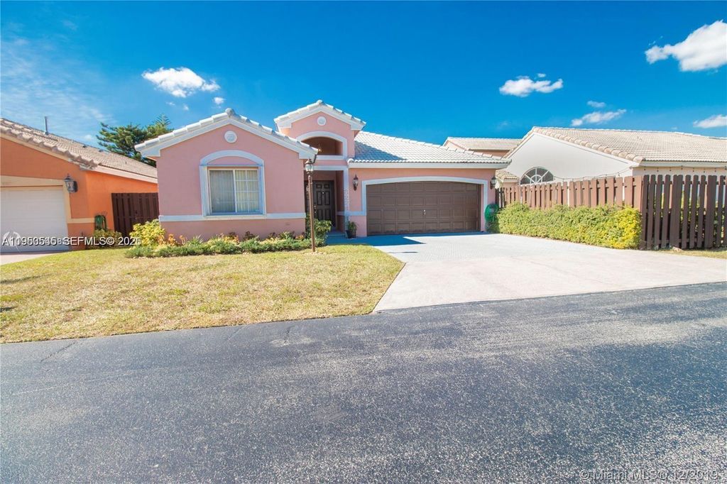 Photo of 8224 SW 157th Ct, Miami, FL 33193 (MLS # A11953545)