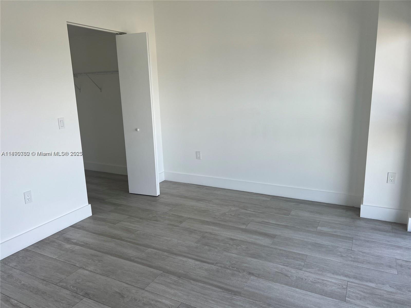 3401 MIDTOWN CONDO - Residential