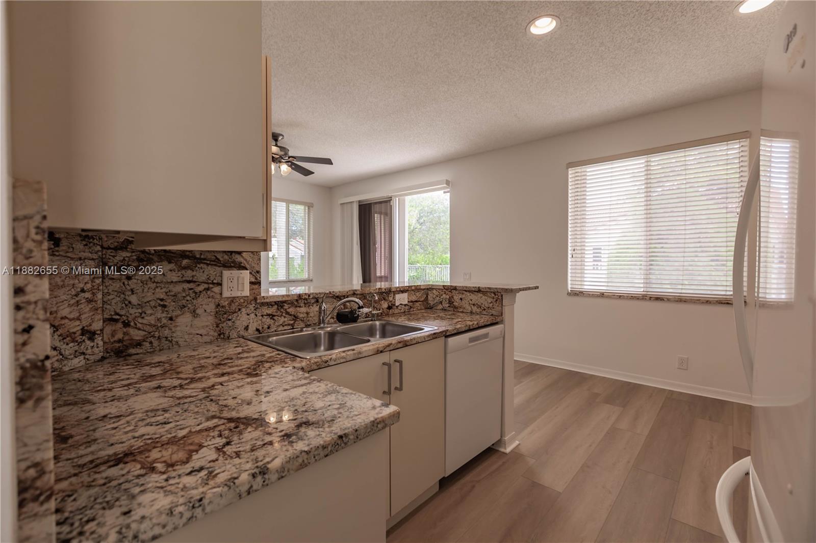 SECTOR 2-PARCELS 21A 25 2 - Residential Lease