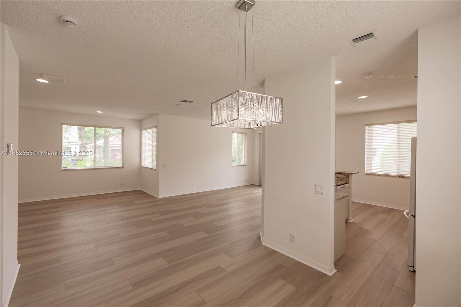 SECTOR 2-PARCELS 21A 25 2 - Residential Lease