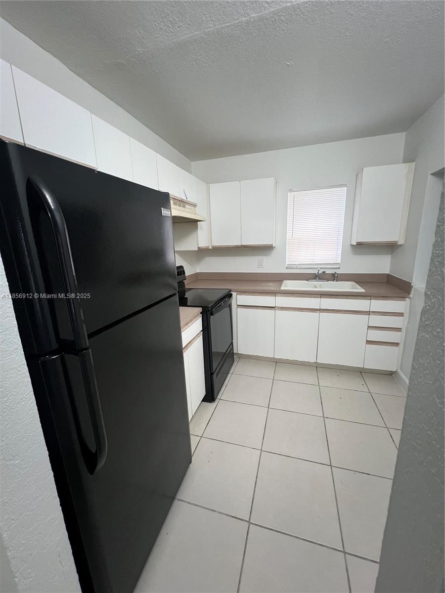 CALYPSO CAY CONDO - Residential Lease