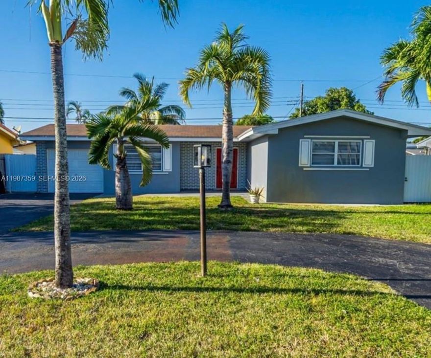 Discover thoughtfully modernized luxury in this fully renovated 2-bed, 2-bath home. Featuring a sleek open-concept kitchen with stainless steel appliances, chic LED lighting, brand-new flooring, and a newer A/C, every detail is designed to elevate your lifestyle. Relax in the expansive fenced backyard or on your spacious screened-in patio. With no HOA, pets welcomed, and a quick move-in process, convenience is key. Plus, enjoy the ease of a circular driveway and one-car garage. Ready to rent? Schedule your tour today and lock in your next home!