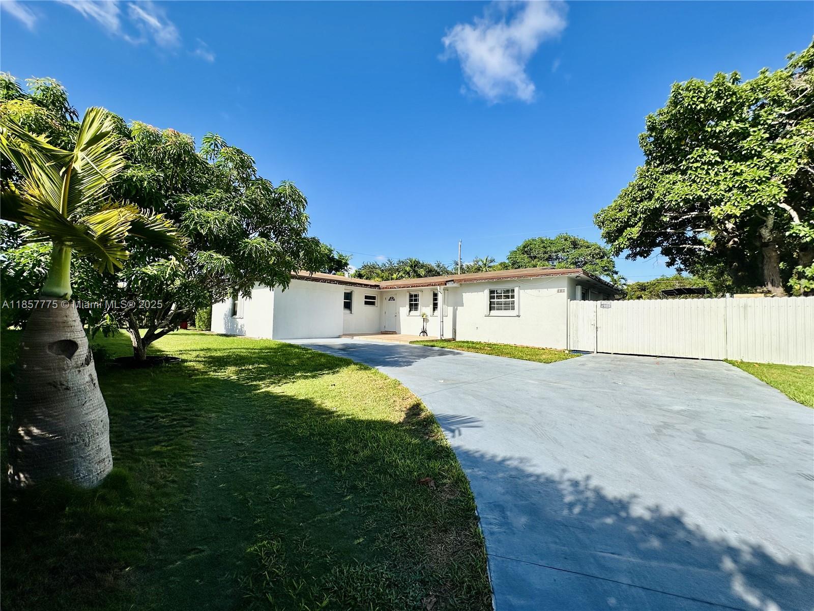Exceptional Opportunity in Prime Location! Nestled in a highly sought-after and spectacular location, this property offers incredible potential and desirable features throughout. The main residence boasts 3 spacious bedrooms and 2 bathrooms, providing comfort and functionality. In addition, the property includes two efficiencies, ideal for generating extra monthly income or hosting extended family. A rare find combining location, versatility, and investment potential, perfect for homeowners and investors alike! For more information, contact the Listing Agent.