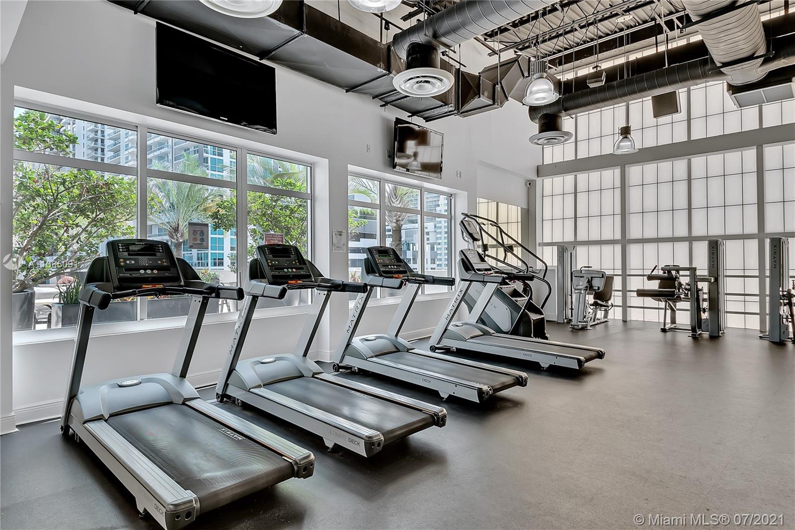 VUE AT BRICKELL CONDO - Residential