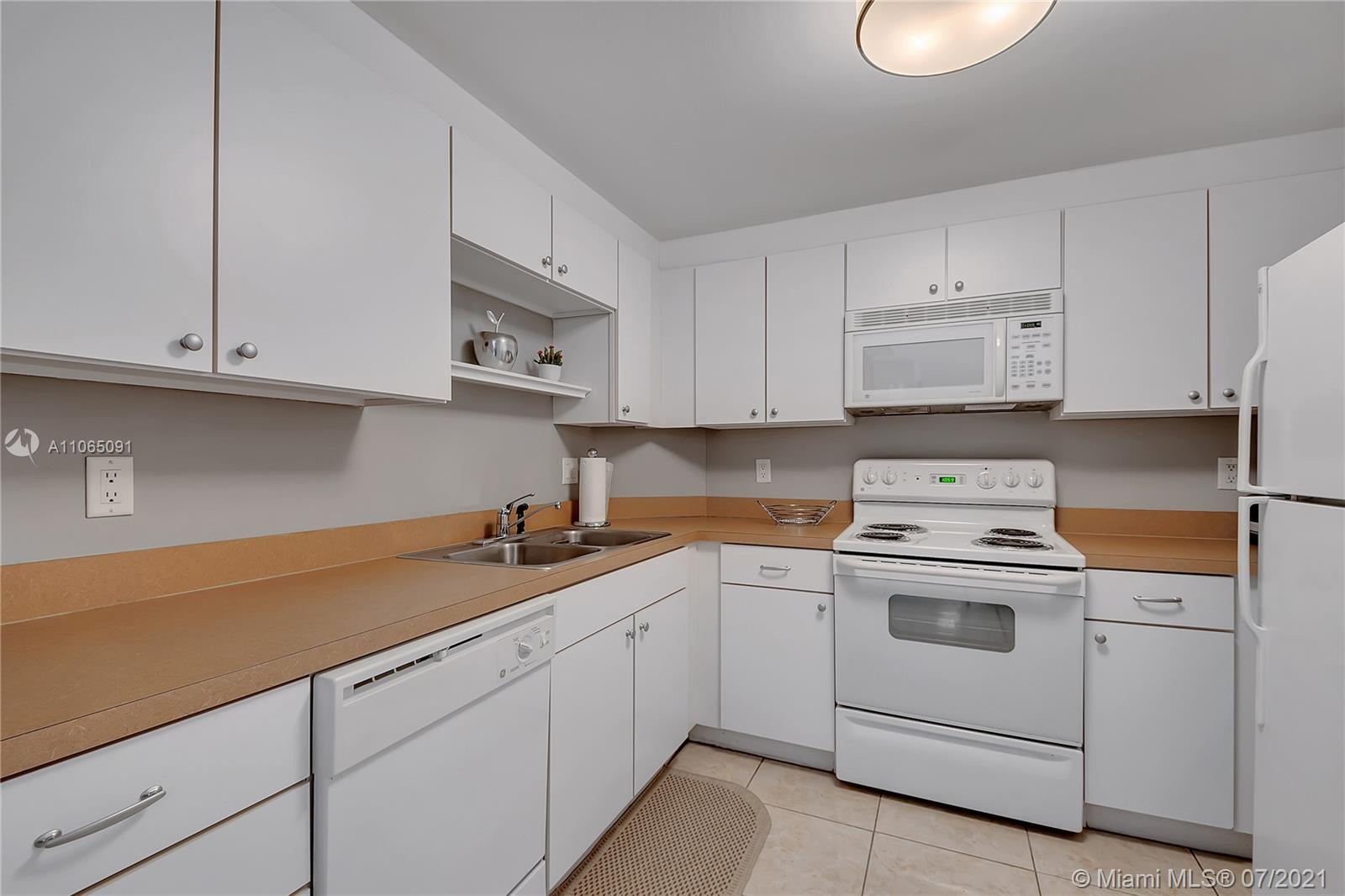 VUE AT BRICKELL CONDO - Residential