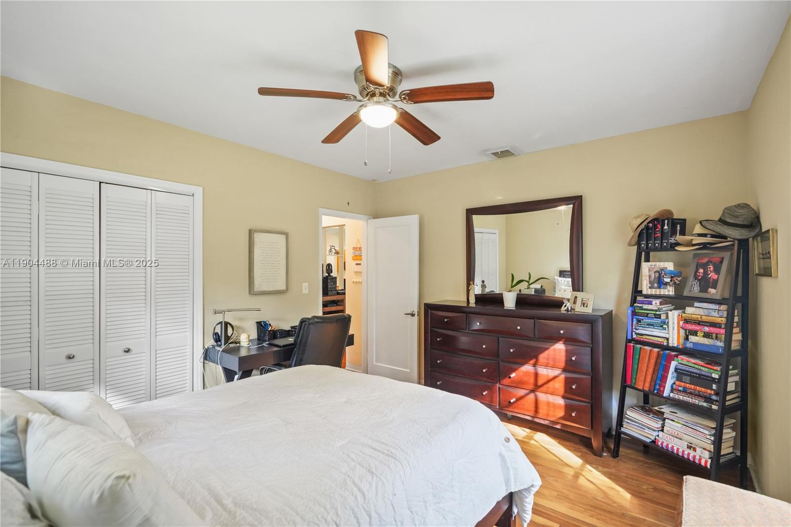 TAMIAMI PLACE PLAN 2 - Residential