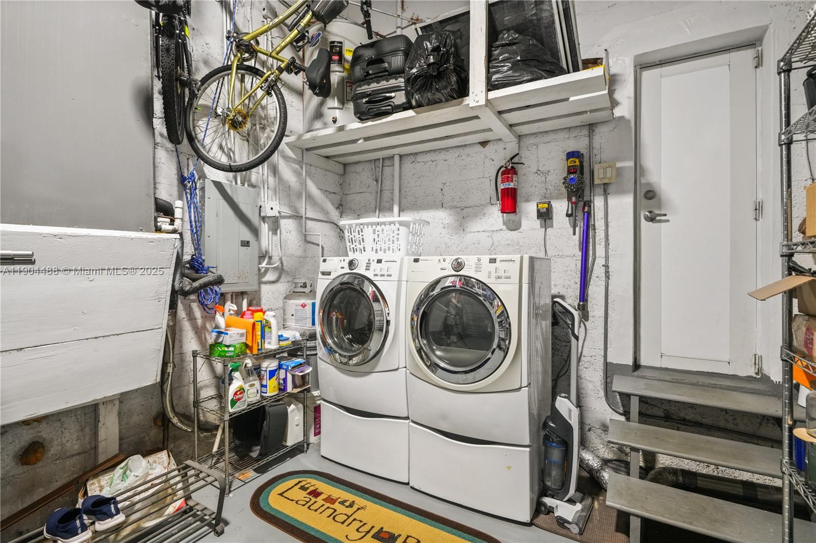 TAMIAMI PLACE PLAN 2 - Residential