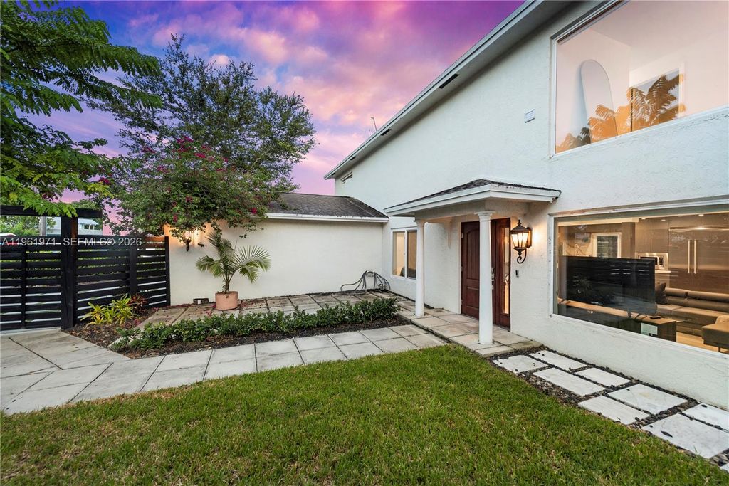 Photo of 1617 SW 17th Ave, Fort Lauderdale, FL 33312 (MLS # A11961971)