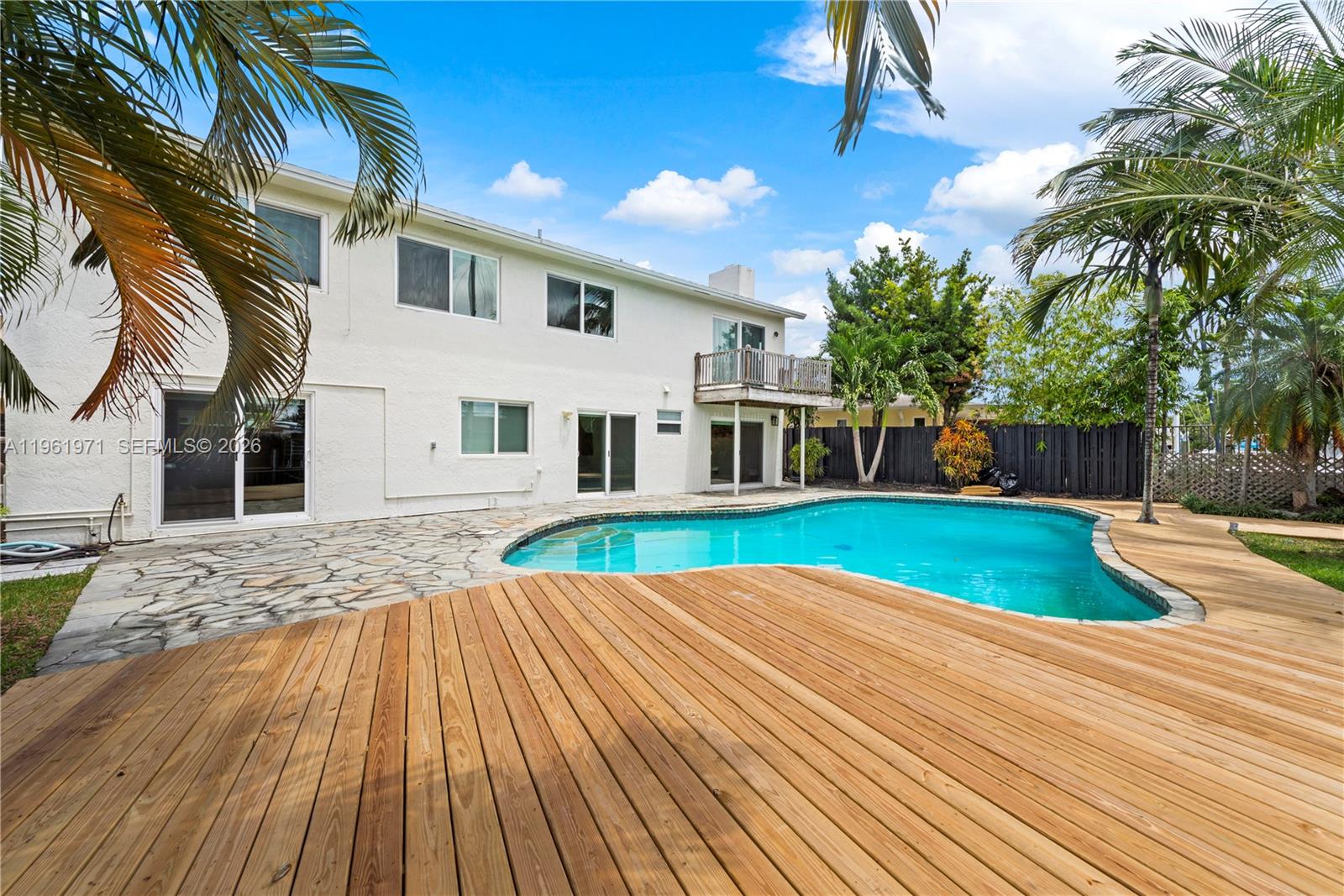 BOSSERT ISLES - Residential