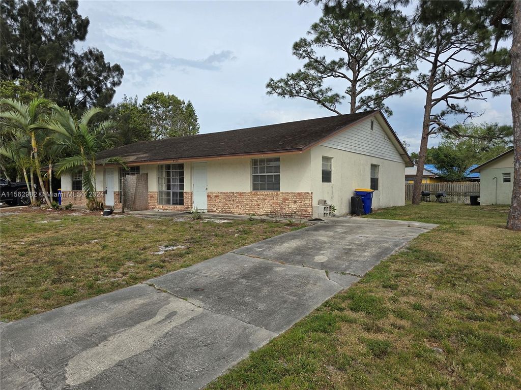Photo of 4503 SE Ontario Dr, Stuart, FL 34997 (MLS # A11562982)