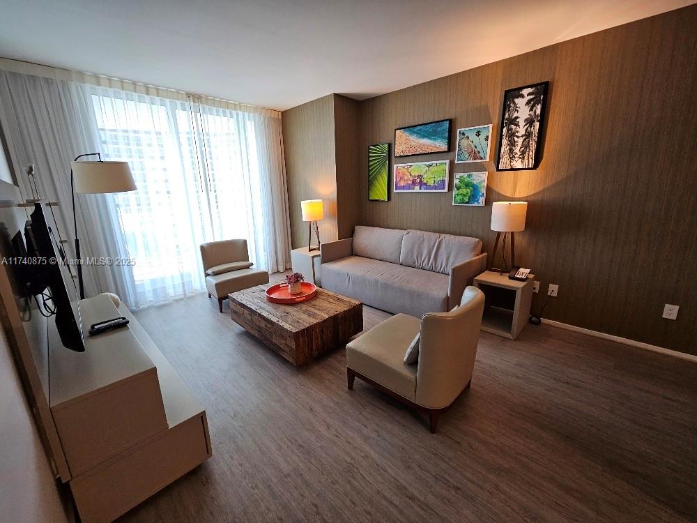 4111 S Ocean Dr 1109
