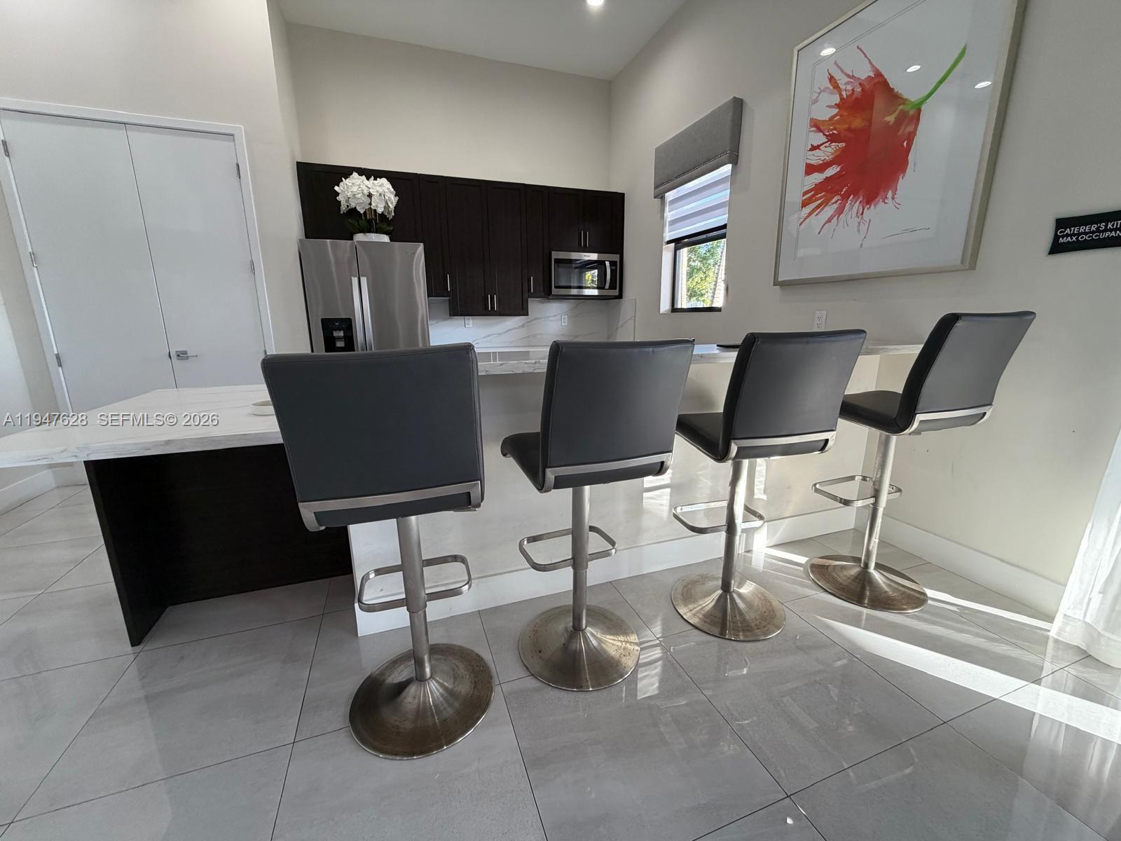 VIA VENTURA NEIGHBORHOOD - Residential