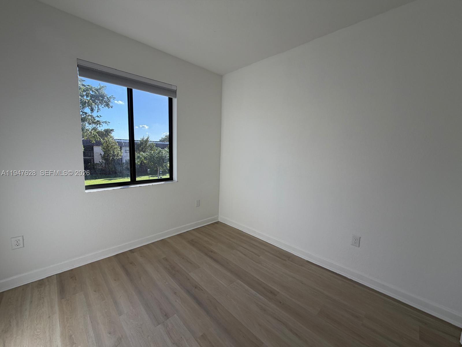 VIA VENTURA NEIGHBORHOOD - Residential