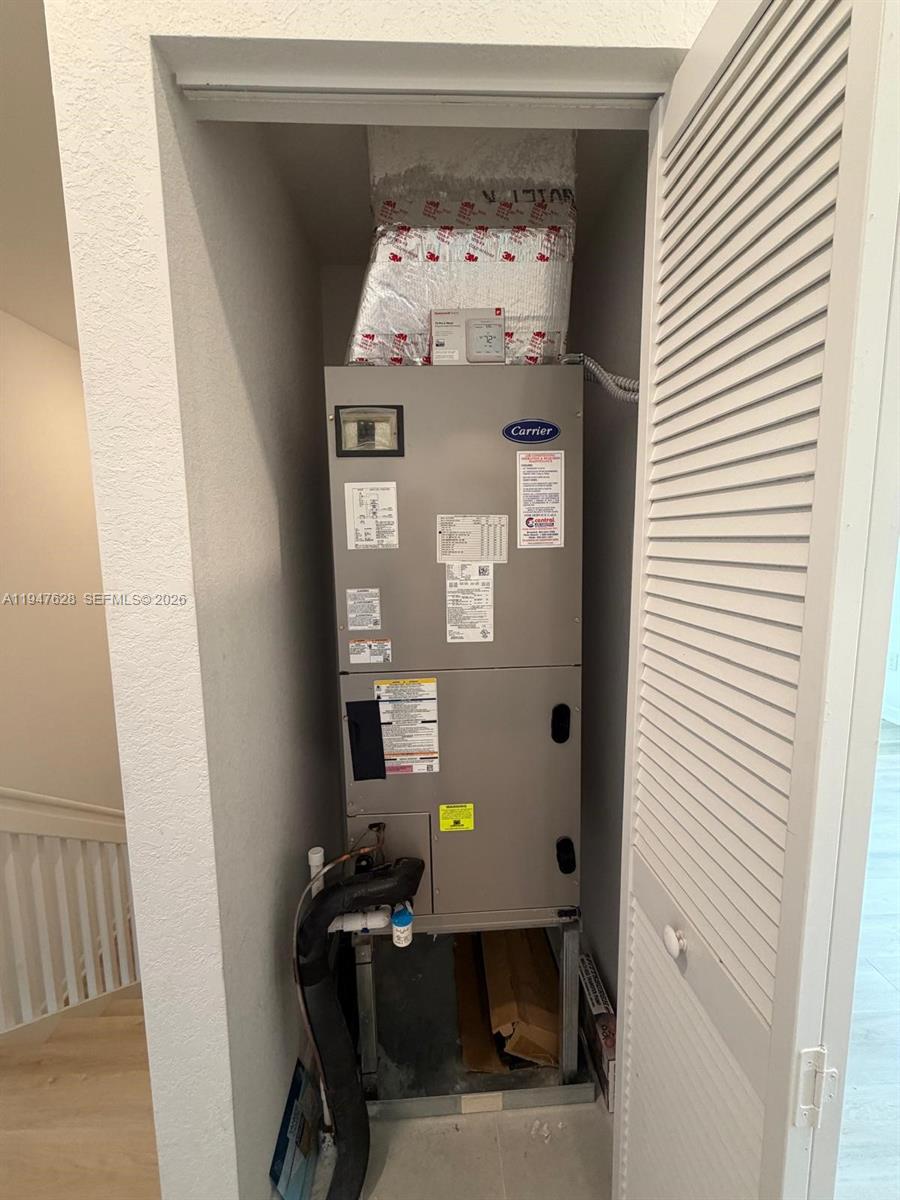 VIA VENTURA NEIGHBORHOOD - Residential