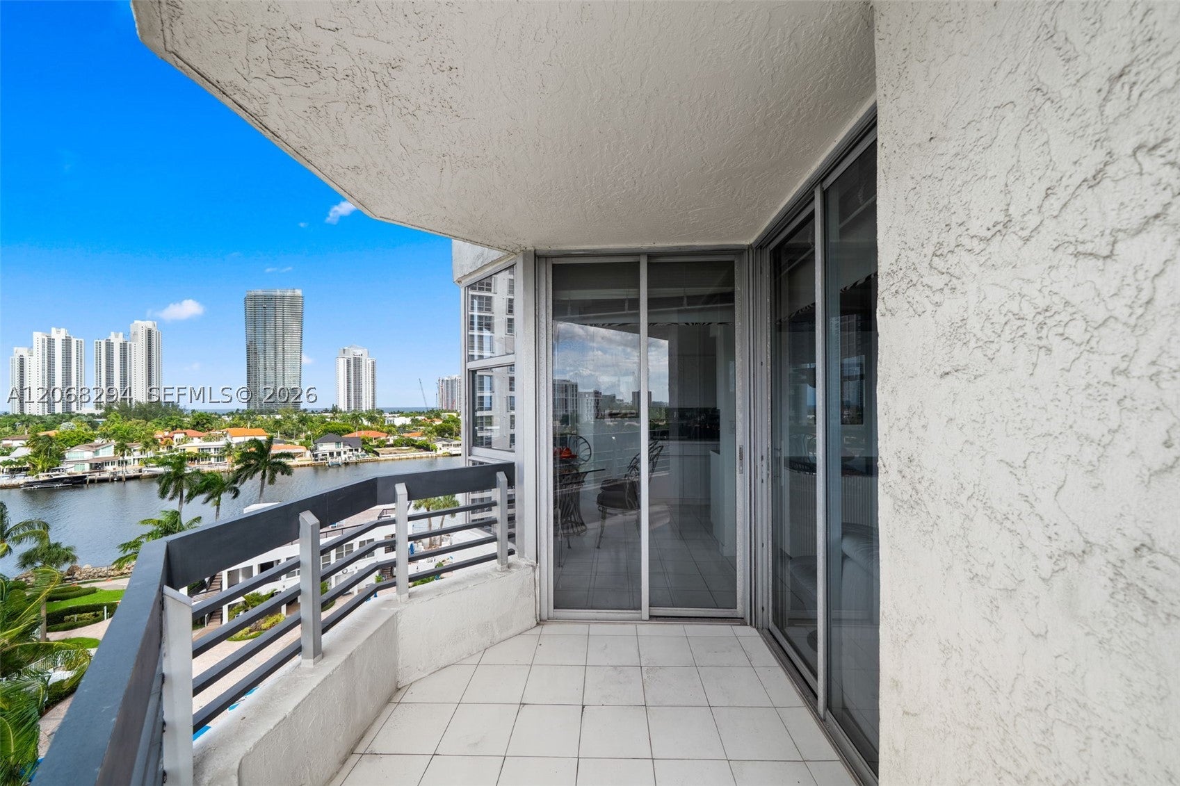 19101 NE 36th Ct 807