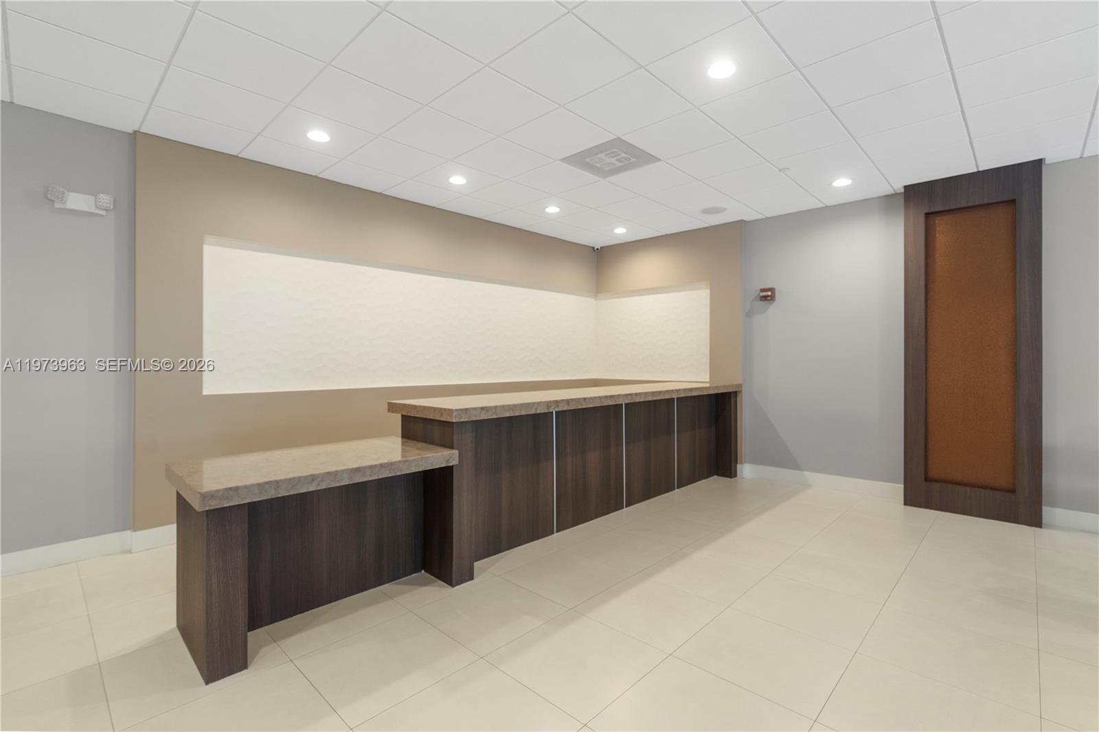 AVENTURA ELDORADO CONDO - Residential Lease