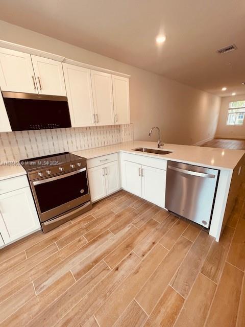 MERRICK SQUARE - Residential Lease