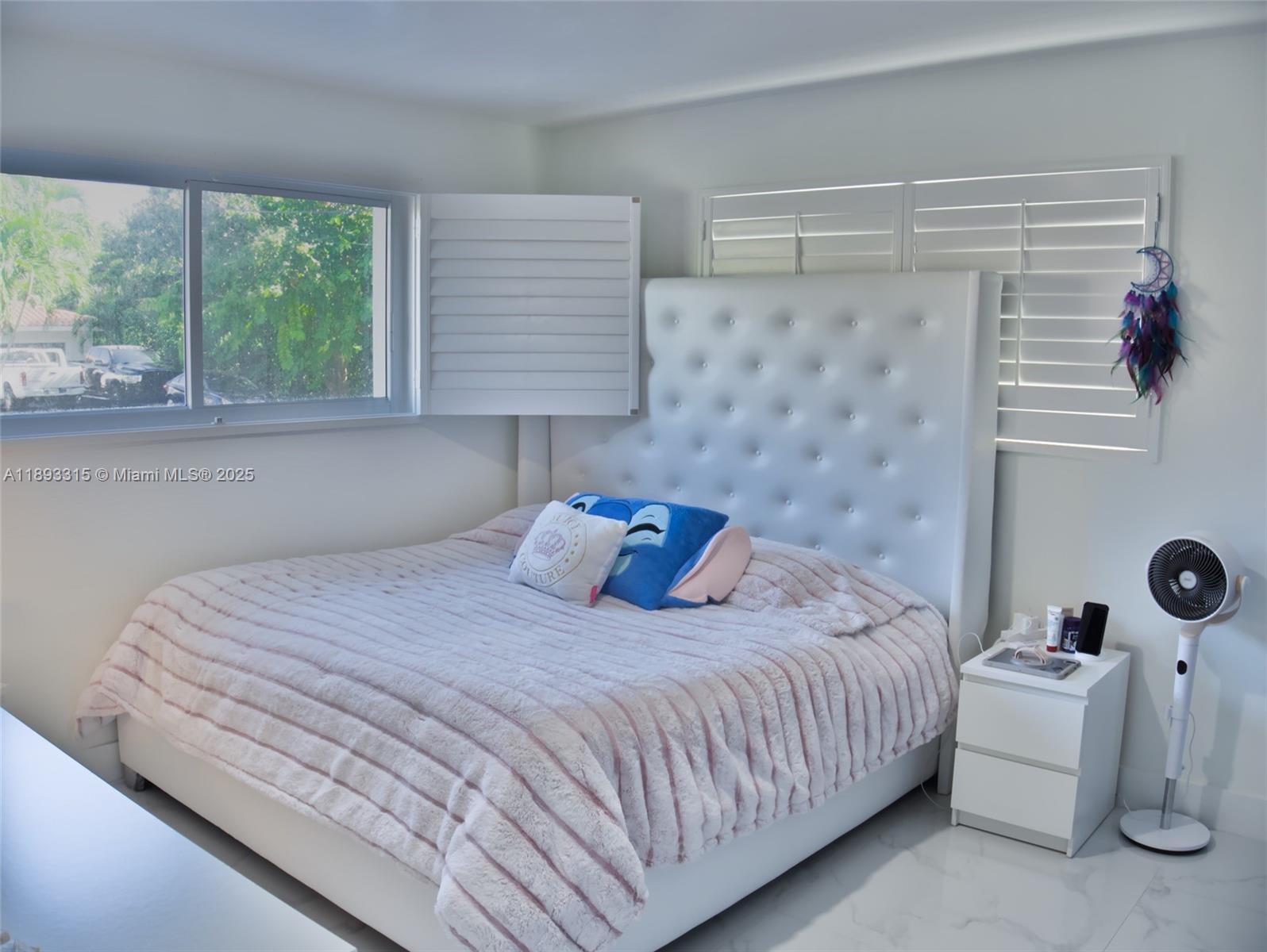 COUNTRY CLUB OF MIAMI EST - Residential