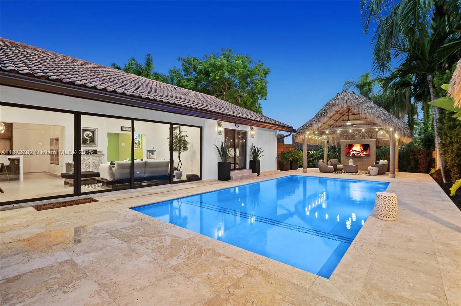 Miami, Florida 33176, United States, 4 Bedrooms Bedrooms, ,5 BathroomsBathrooms,Residential,Active,204583