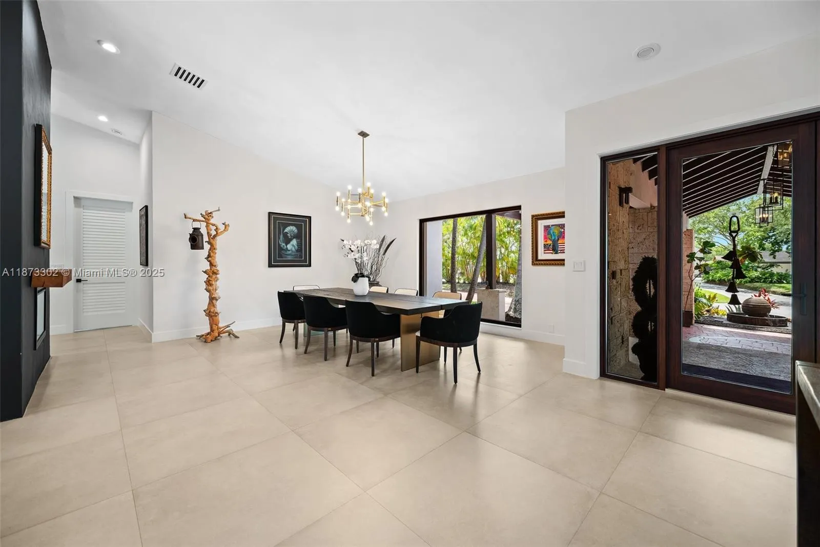 Miami, Florida 33176, United States, 4 Bedrooms Bedrooms, ,5 BathroomsBathrooms,Residential,Active,204583