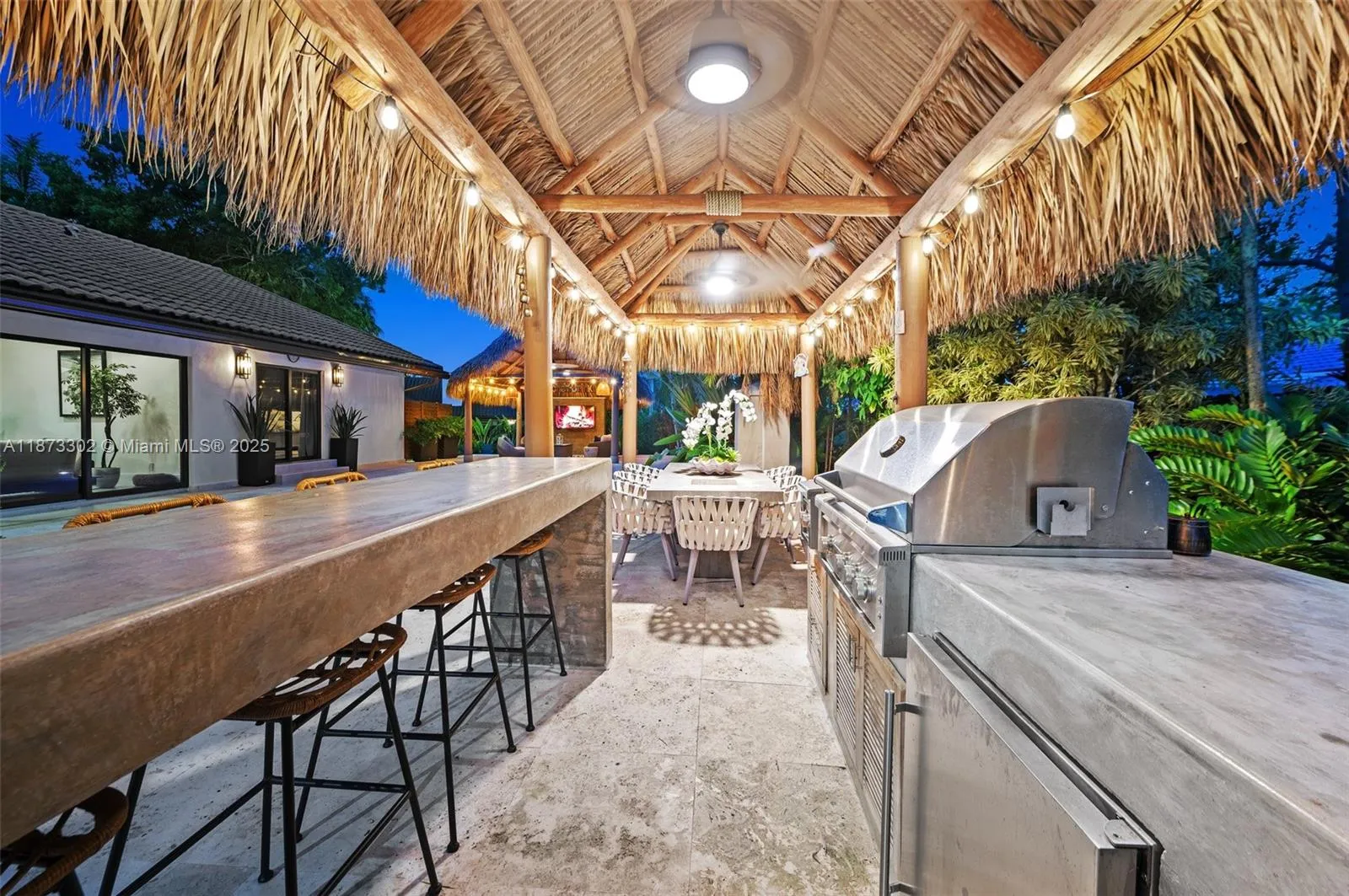 Miami, Florida 33176, United States, 4 Bedrooms Bedrooms, ,5 BathroomsBathrooms,Residential,Active,204583