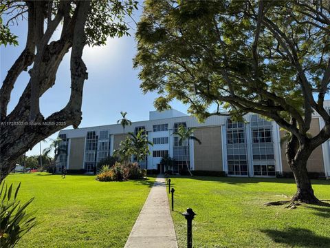 A home in Oakland Park