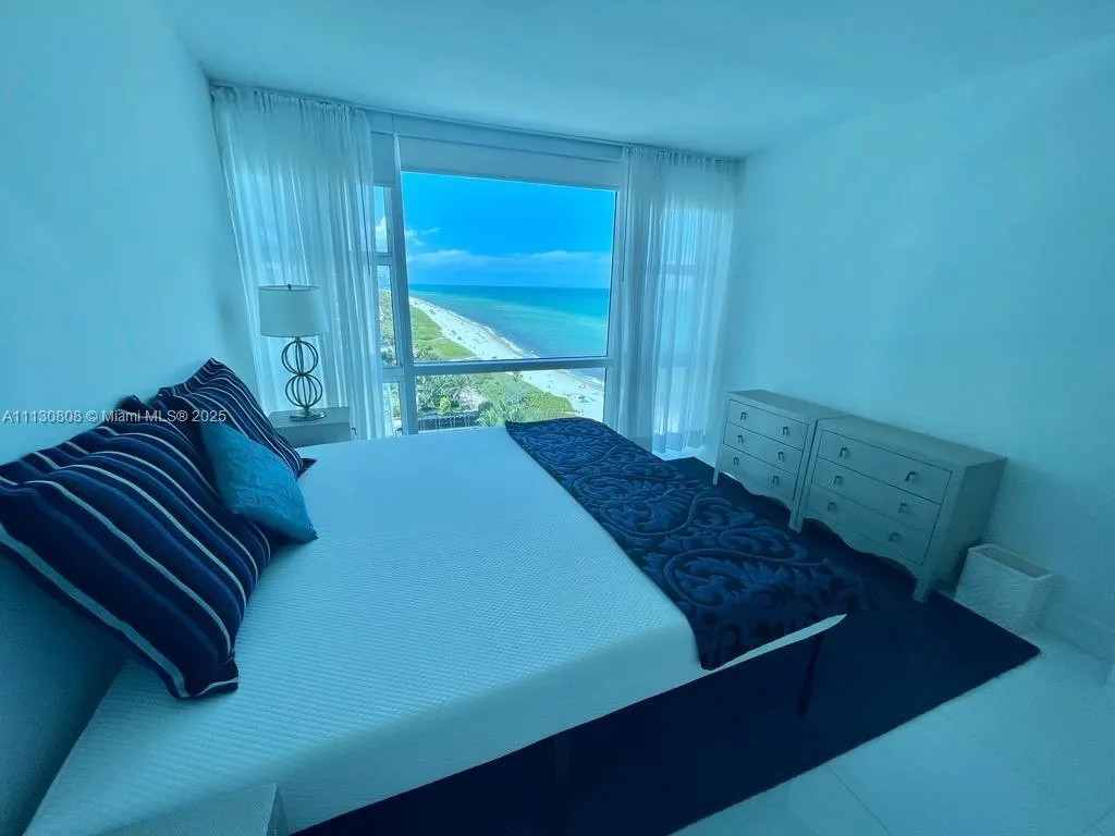 Miami Beach, Florida 33141, United States, 1 Bedroom Bedrooms, ,1 BathroomBathrooms,Residential,Active,75728