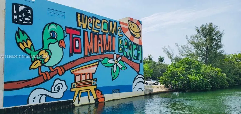 Miami Beach, Florida 33141, United States, 1 Bedroom Bedrooms, ,1 BathroomBathrooms,Residential,Active,75728