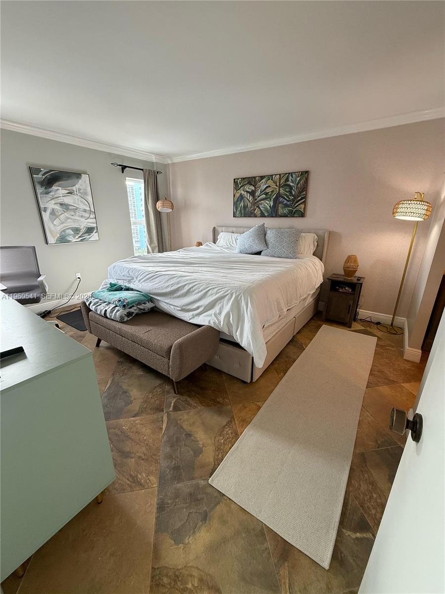 GOLDEN WEST CONDO - Residential