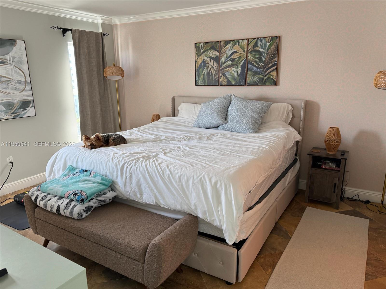 GOLDEN WEST CONDO - Residential