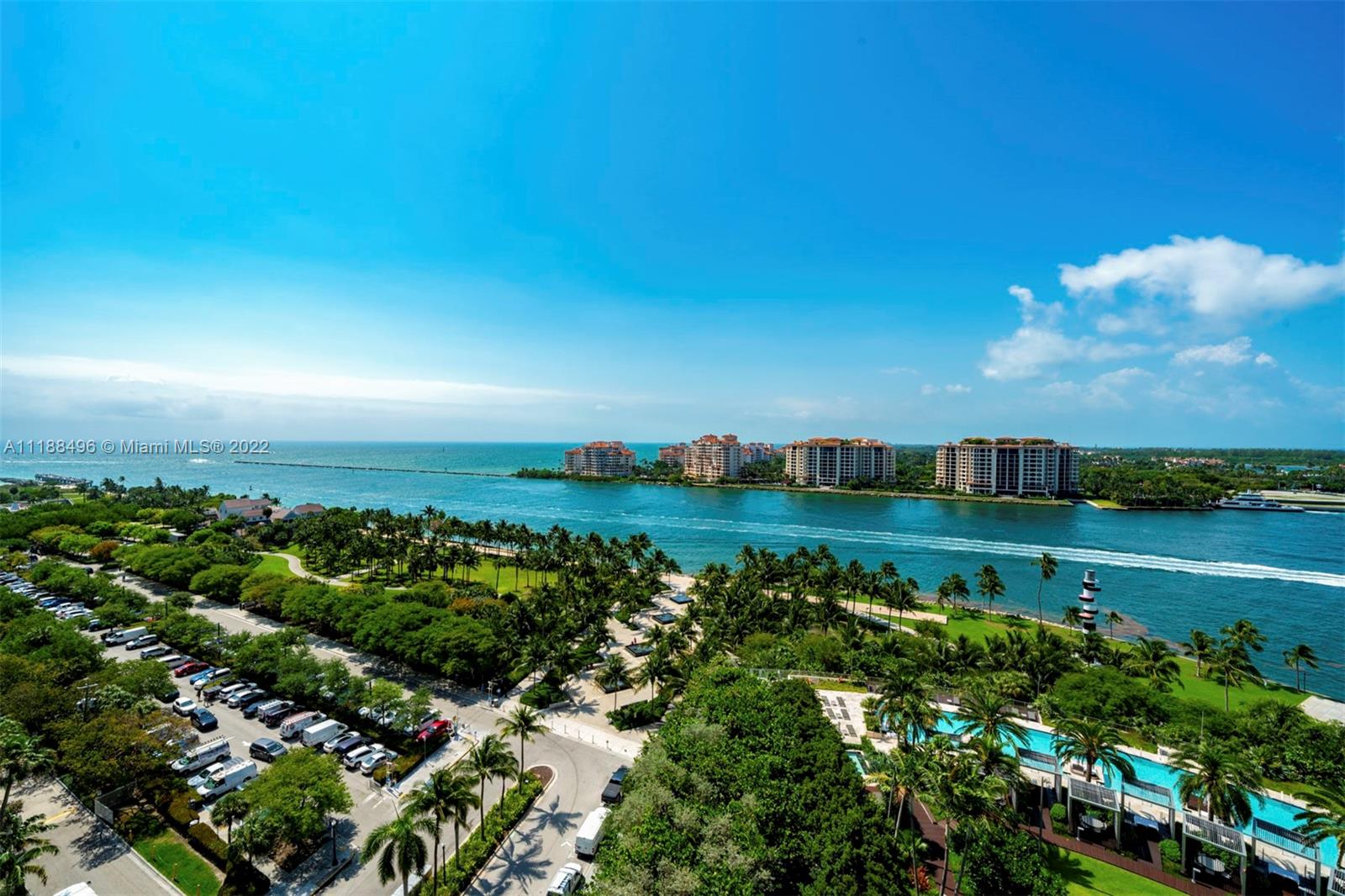 APOGEE CONDO - Residential