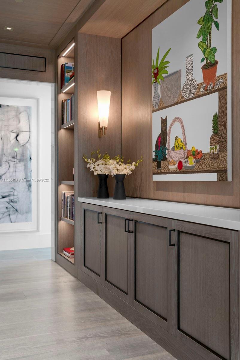 APOGEE CONDO - Residential