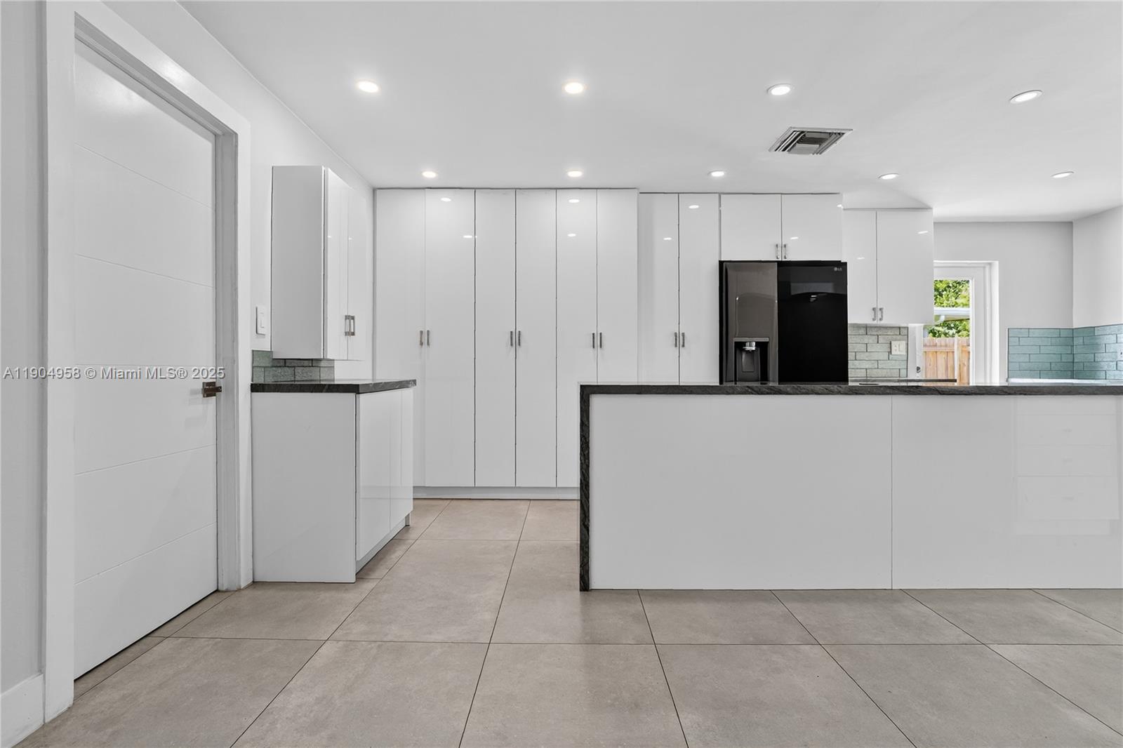 ENCHANTED LAKE SEC 6 - Residential