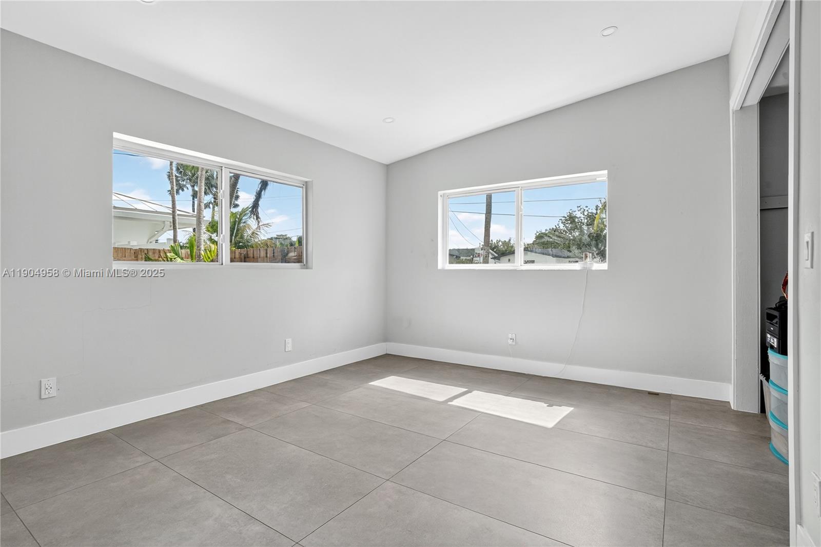 ENCHANTED LAKE SEC 6 - Residential