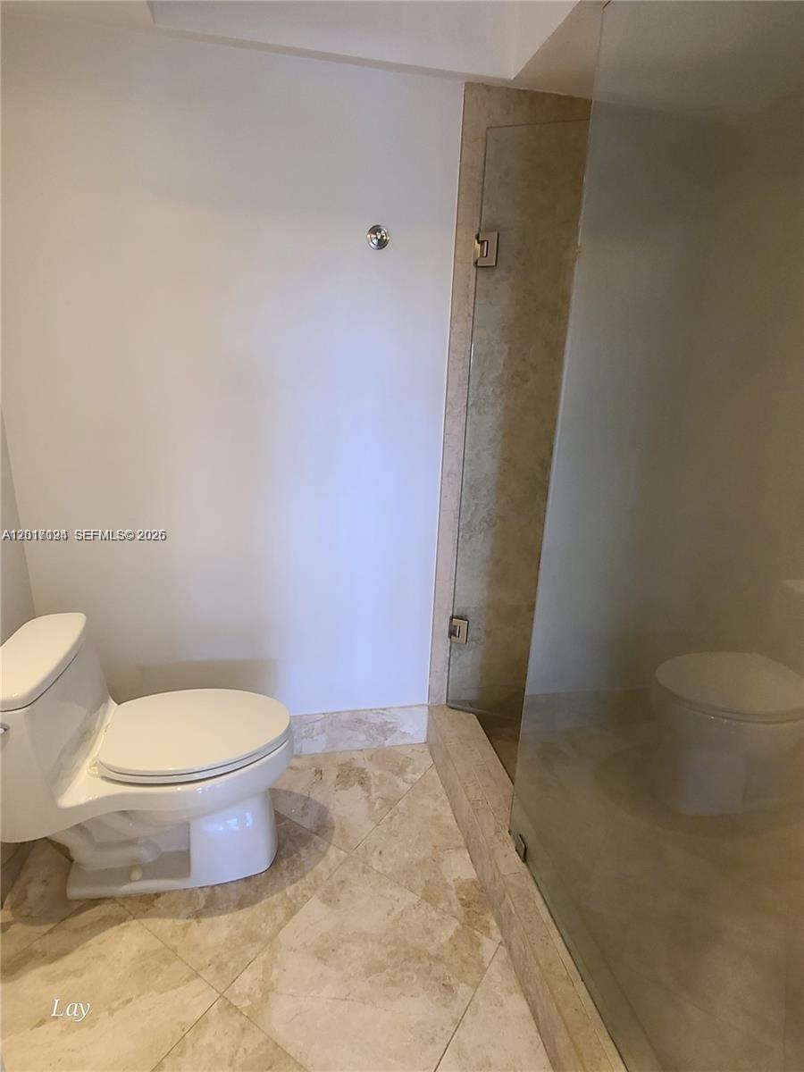 ANDOR PLAZA CONDO - Residential Lease