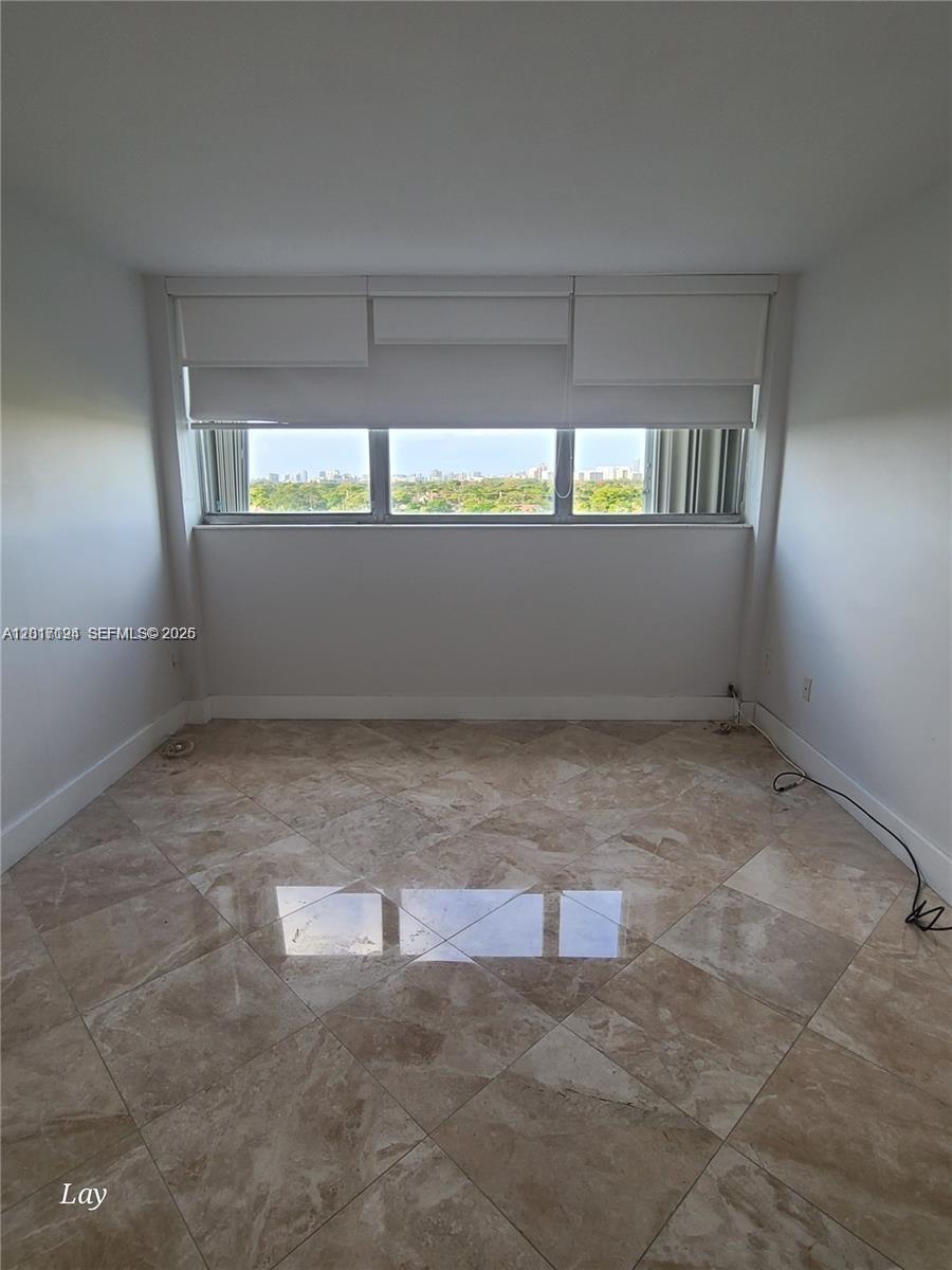ANDOR PLAZA CONDO - Residential Lease