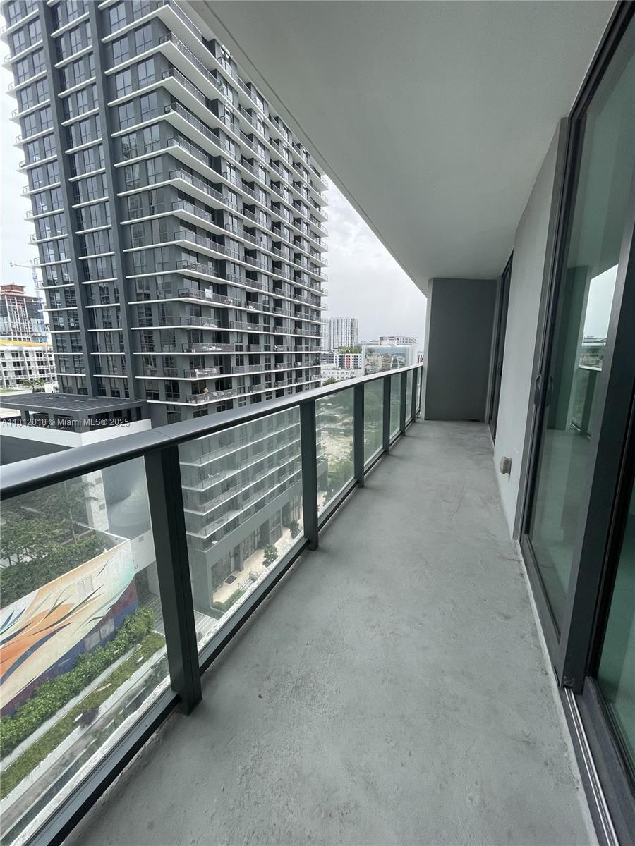 PARAISO BAYVIEWS CONDO - Residential Lease