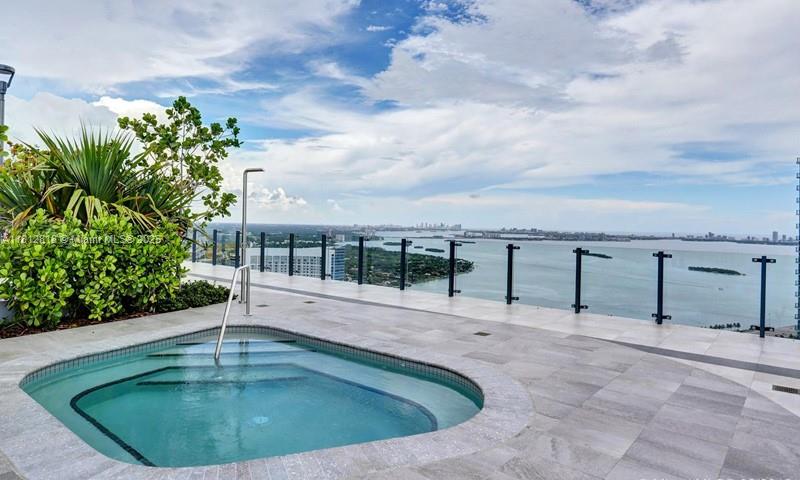 PARAISO BAYVIEWS CONDO - Residential Lease