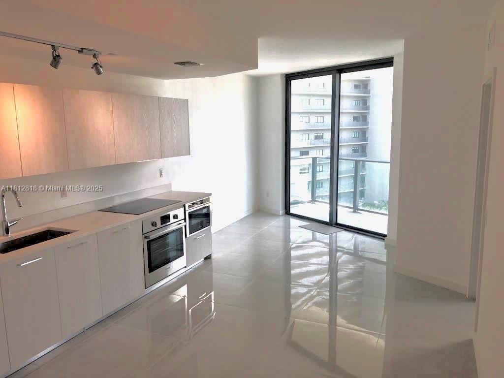 Rental Property at 501 Ne 31st St 907, Miami, Broward County, Florida - Bedrooms: 1 
Bathrooms: 2  - $3,400 MO.