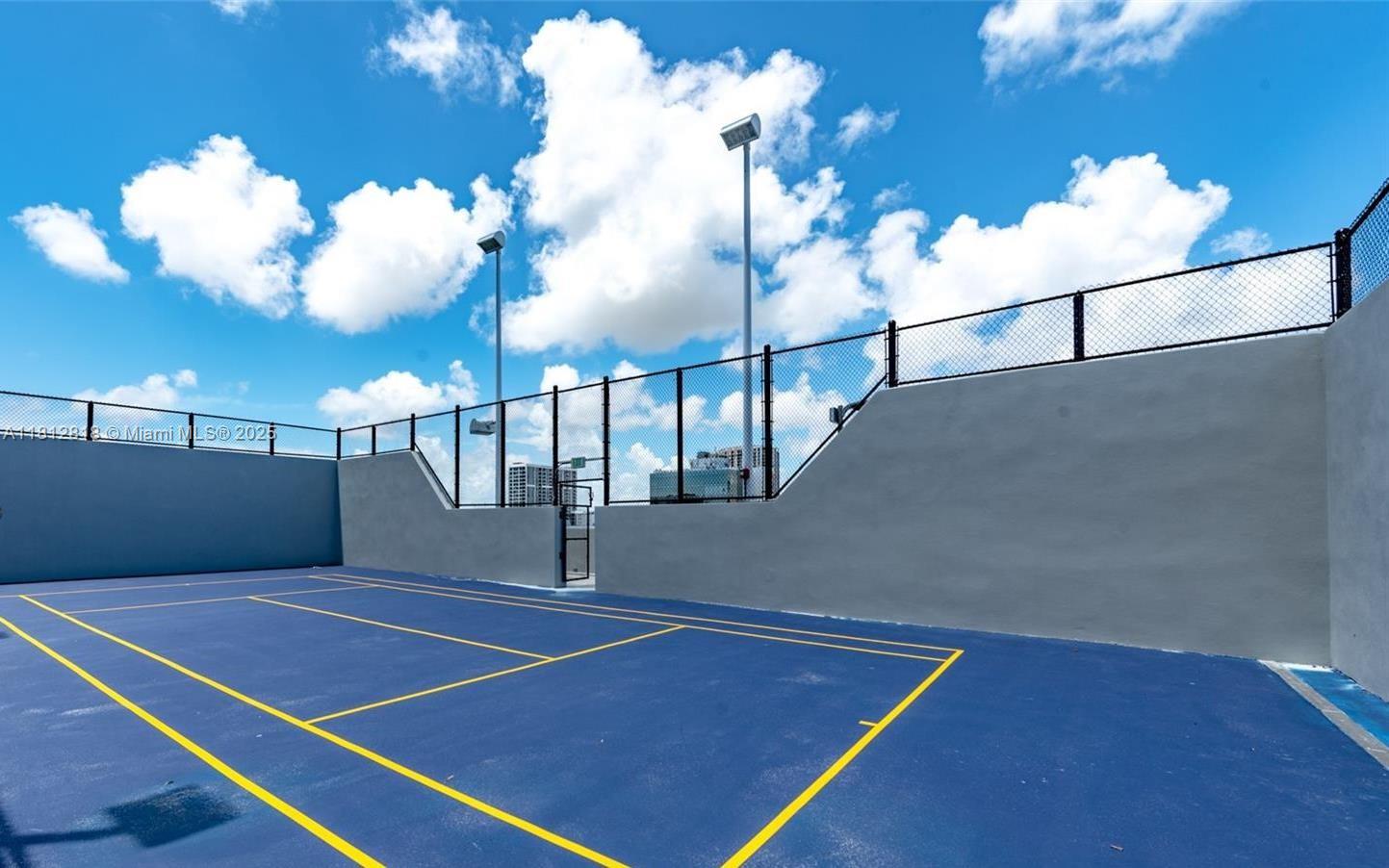 PARAISO BAYVIEWS CONDO - Residential Lease