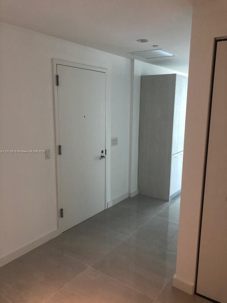 PARAISO BAYVIEWS CONDO - Residential Lease